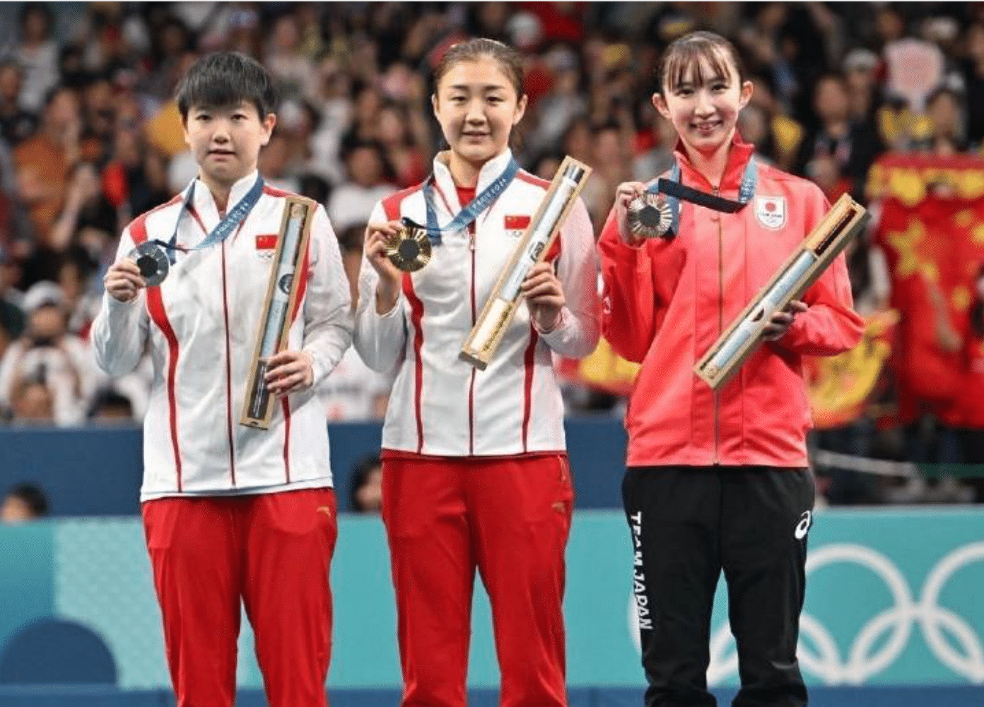 又见绝平！波尔图与巴黎圣日耳曼鏖战至终场，陈梦读秒救主的简单介绍